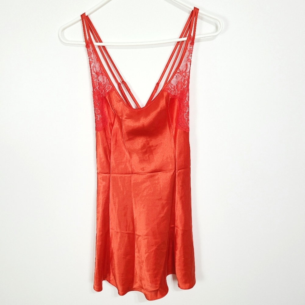 Victoria's Secret | Silky Lace Baby Doll Lingerie Red Small